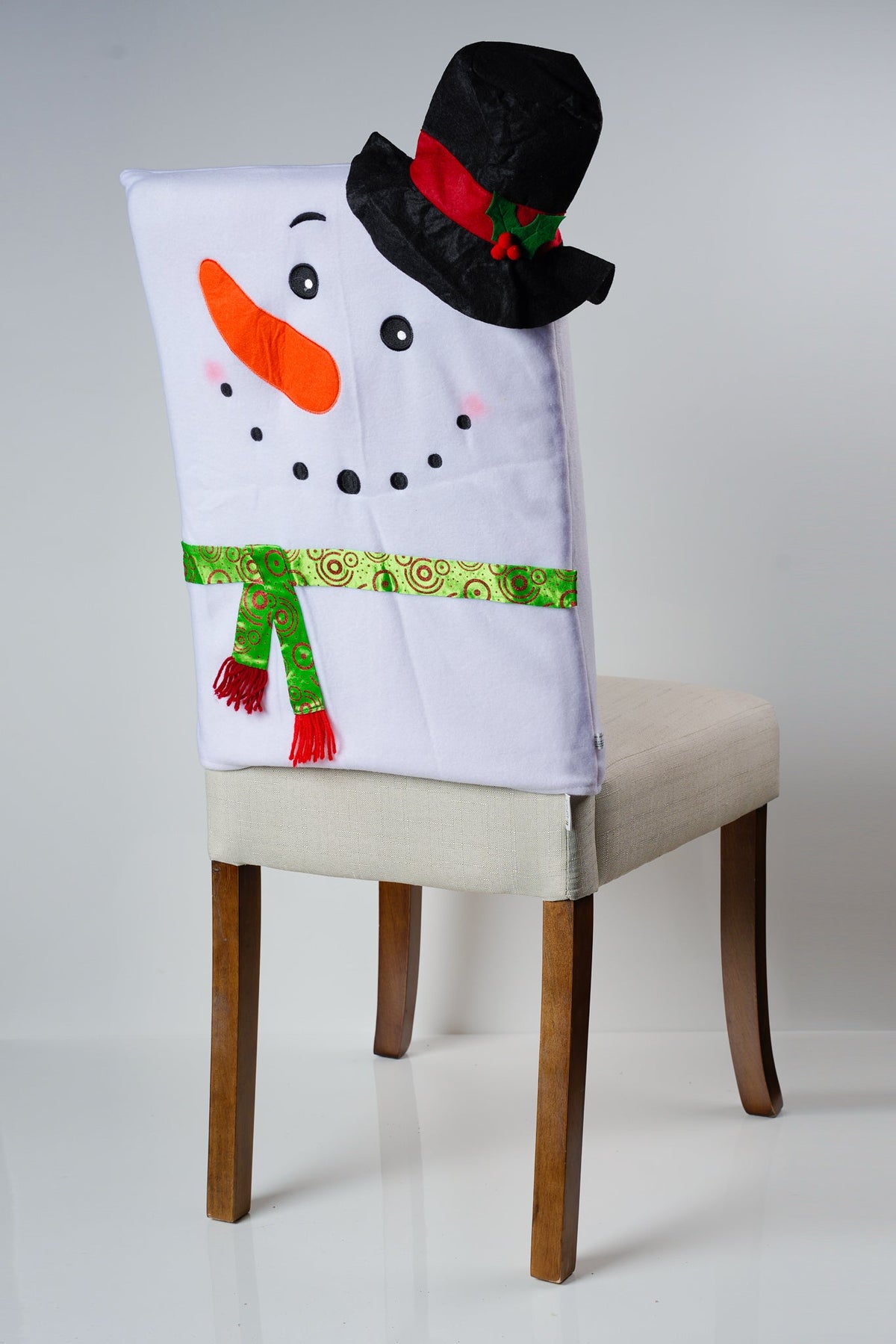Snowman Chair Cover / Black Hat Casa Febus — Home • Design
